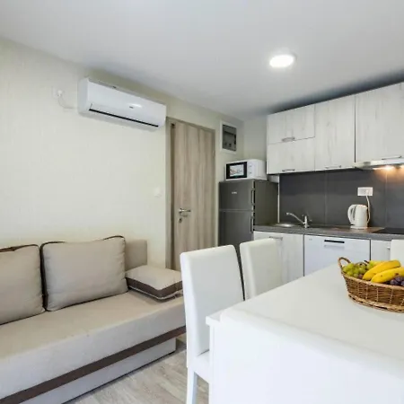 Inviting Mobile In With Terrace