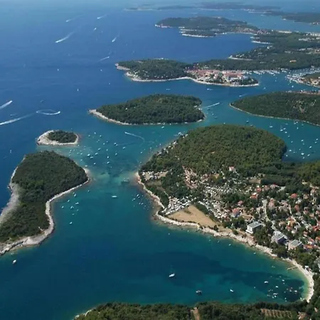 Mobile In With Pool Near *