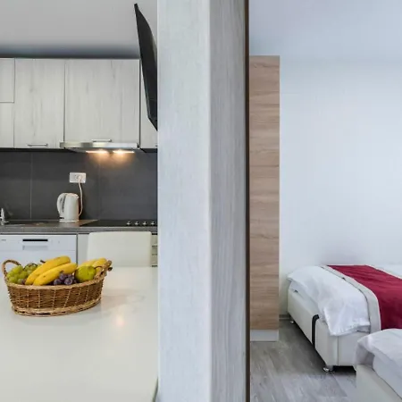 Holiday home Inviting Mobile In With Terrace *