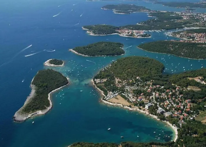 Mobile In With Pool Near *