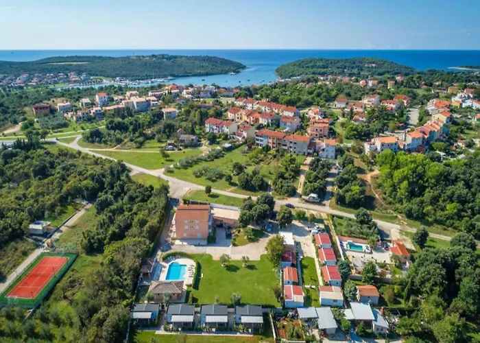 Feriehus Mobile In With Pool Near *